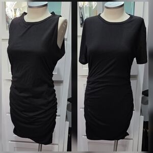 🚨 BUNDLE DEAL 2 FOR $25 -Black Ruched Mini Dress